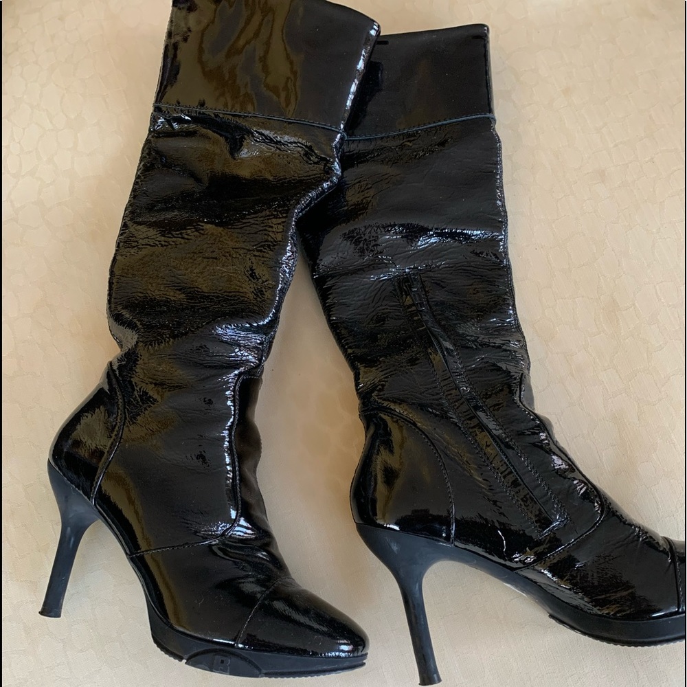 Black talls boots